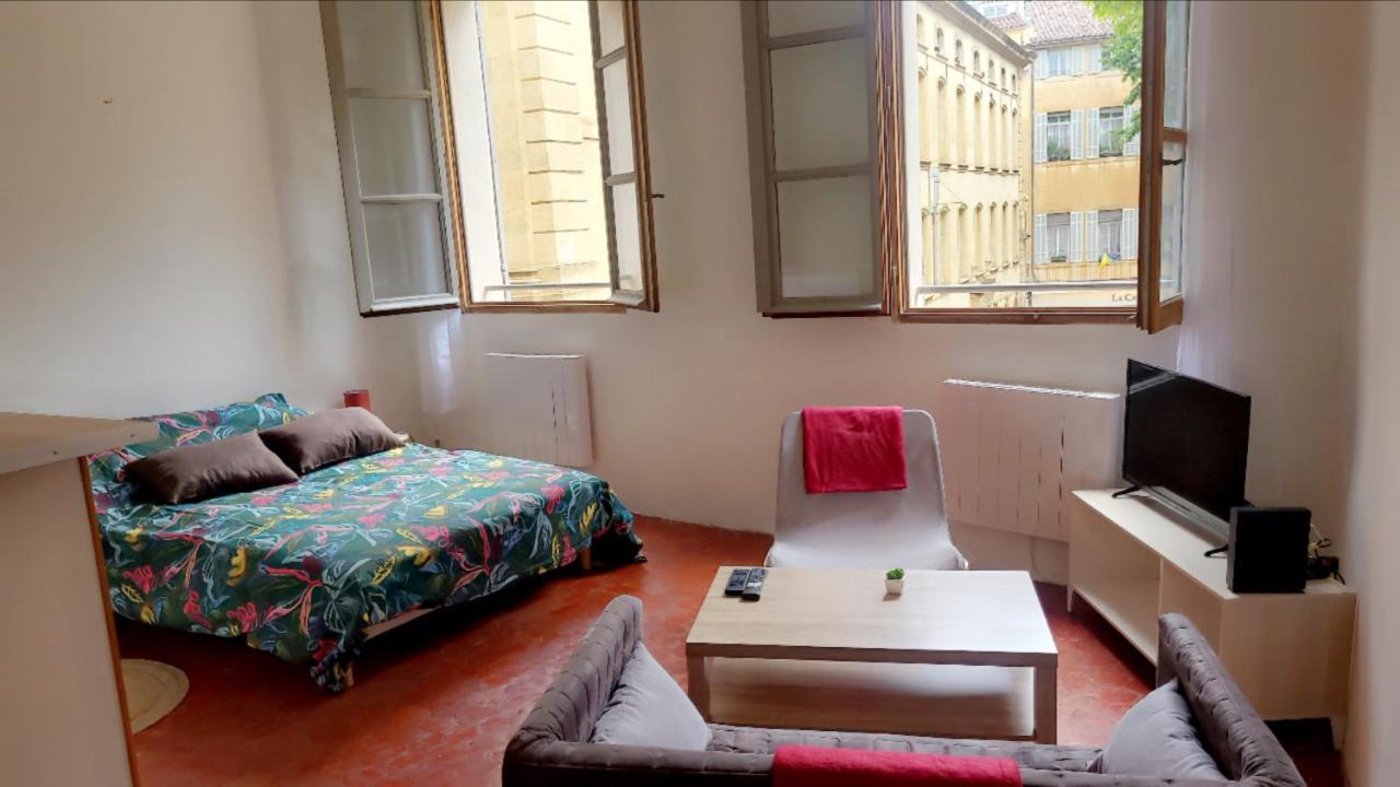 Appartamento Petit Coin Provencal Elegant Et Central Aix-en-Provence Esterno foto